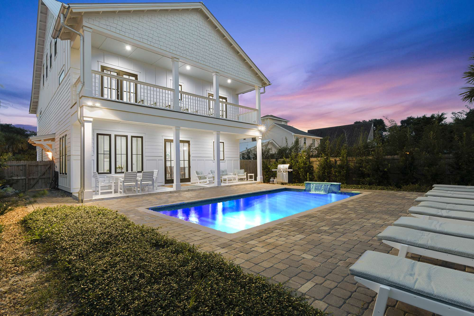 Waterfall Pool, Game Room, Elevator | Pearl Palace